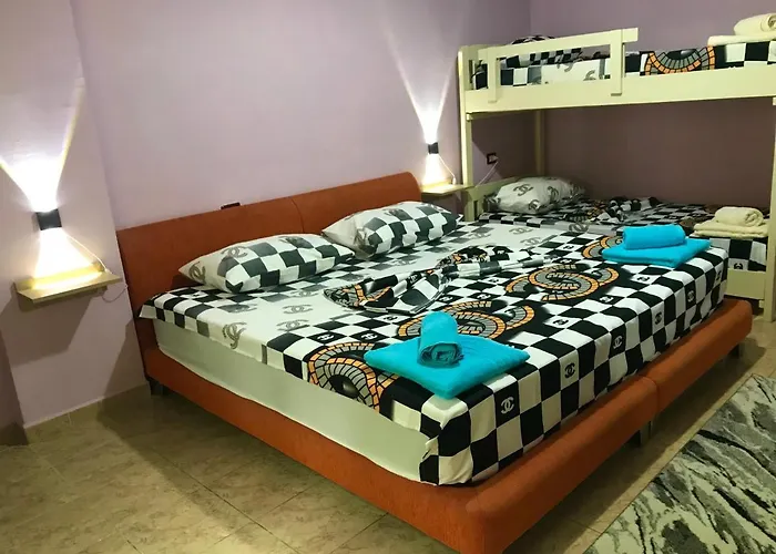 Rebi * Golem (Tirana)