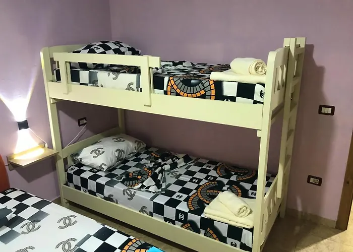 Rebi דירה גולם